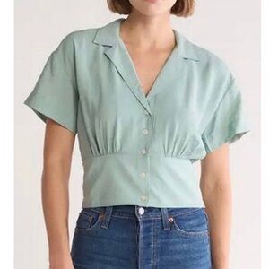 Madewell Drapey Banded Bottom Button-Up Top in Pale Celadon in Size S • NEW •